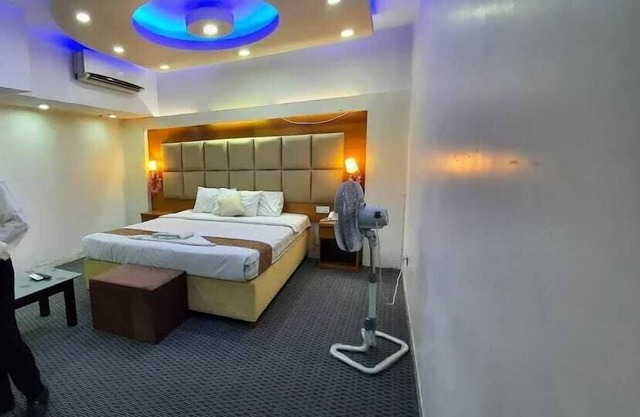 Grand Plaza Hotel