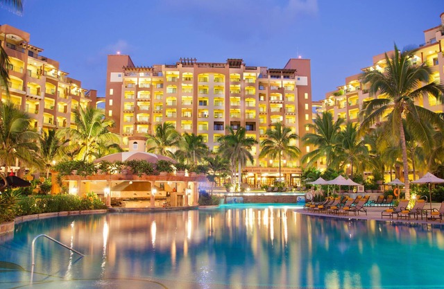 Great Value! 2BD/3BH Sleeps 6 Summer Vacation