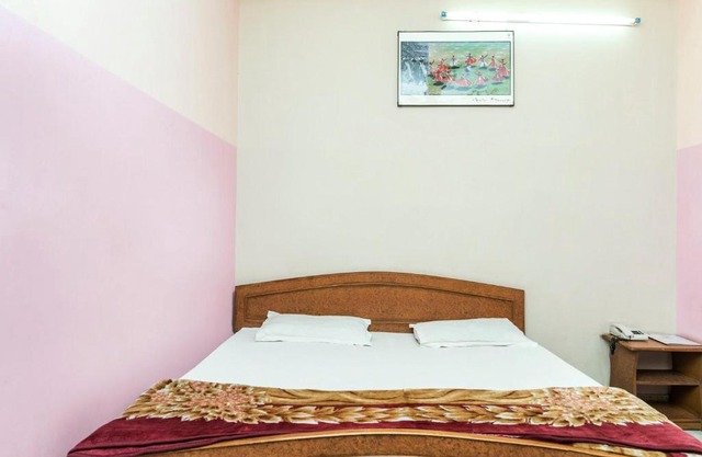 Guesthouse room in Gopalbari, Jaipur, by GuestHouser 17580