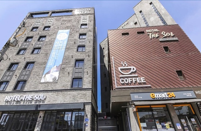 Gwangju Songjeong Hotel the Sol
