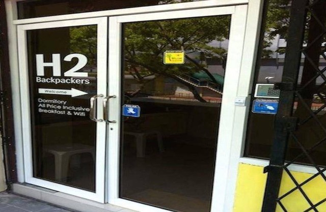 H2 Backpackers
