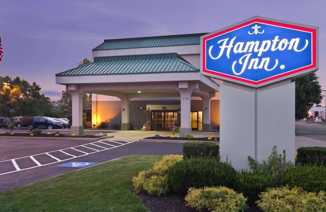 Hampton Inn New Philadelphia