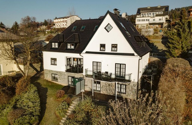 Haus Aussicht - Ferienwohnungen Velden