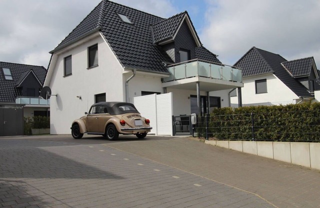 Haus Seeblick Modern retreat