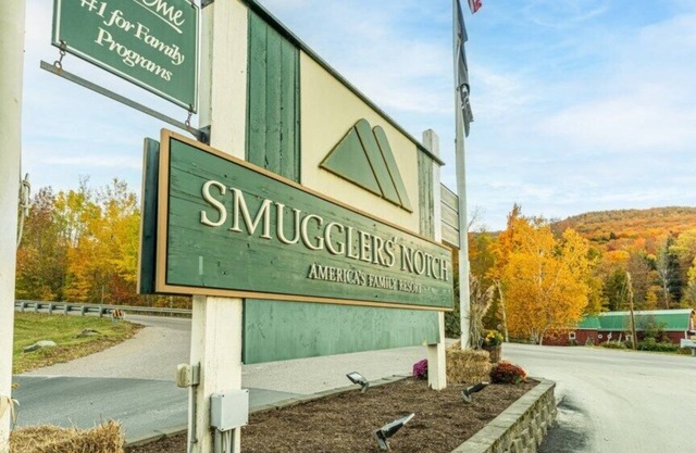 Wyndham Smugglers 