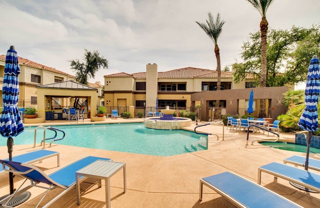 Heated Community Pool & Hot Tub: Scottsdale Condo!