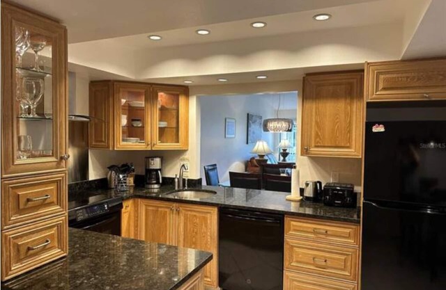 Heated pool/Jacuzzi/Pickleball/3637YPC
