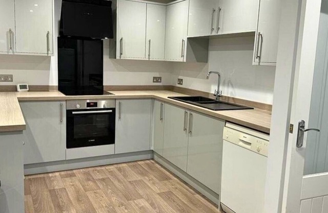 Hedsor Stylish Two Bedroom Cottage