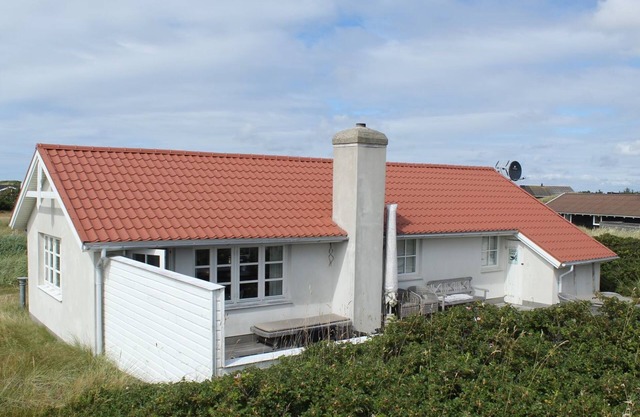 "Heilo" - from the sea by Interhome