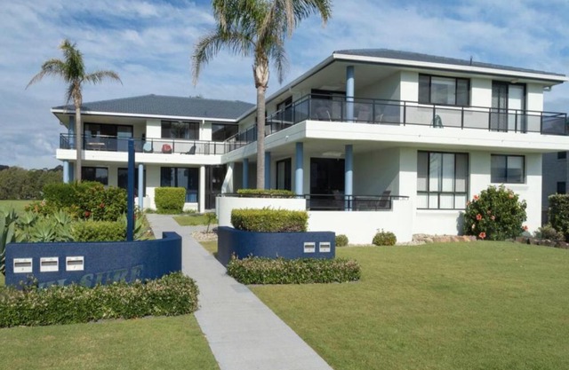 Hi Surf Unit 1, 92 Head St, Forster