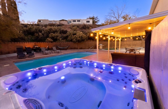 Hidden Gem - La Verkin 300 near Zion National Park | Private Heated Pool & Spa