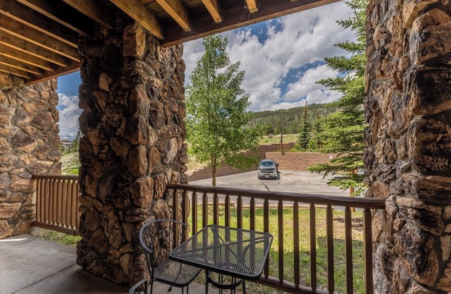 Hidden River Lodge #5942
