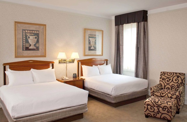 Hilton Cincinnati Netherland Plaza