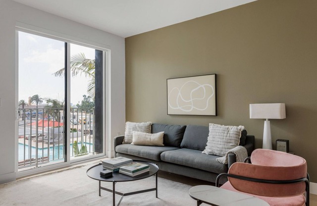 Hip University Heights 2BR w/Courtyard, nr Restaurants, by Blueground