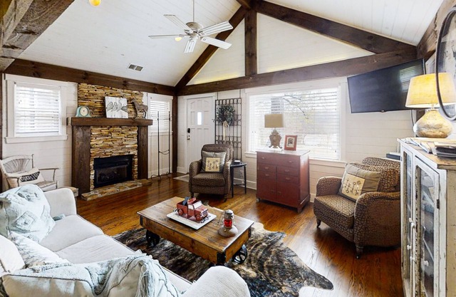 Historic cottage in rural Beverly Hills, TN with fireplace & countryside views