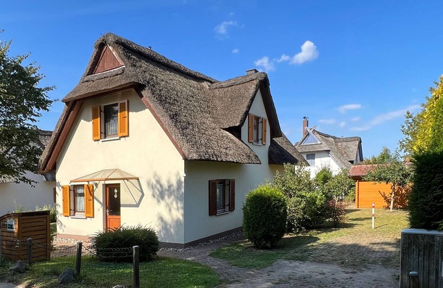 Holiday home Reethus Blinkfüer - holiday under the thatch!