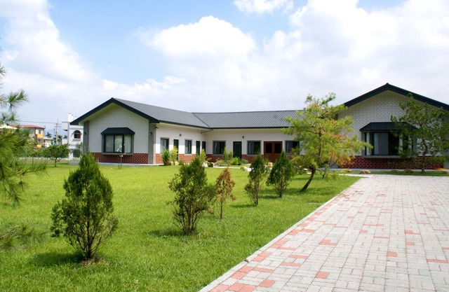 Hofeng Xiangcun B&B