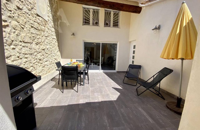 Holiday home, shower or bath, toilet, 2 bed rooms