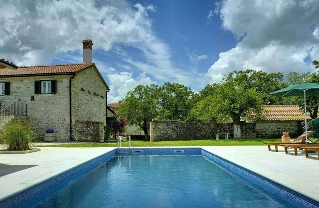 Holiday home with pool