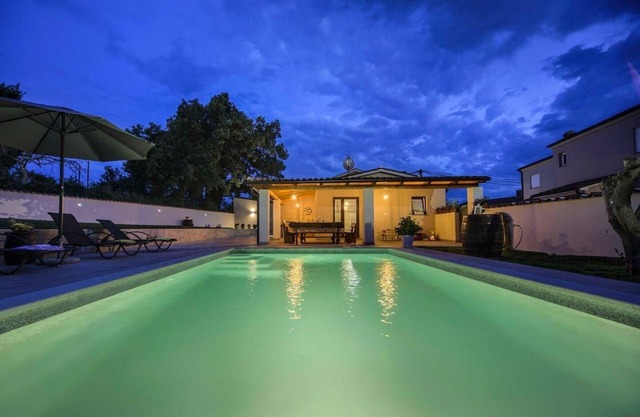 Holiday house Barban for 1 - 6 persons with 2 bedrooms - Holiday home