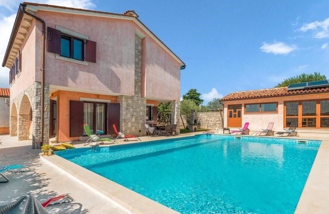 Holiday house Orihi for 1 - 12 persons with 4 bedrooms - Holiday home