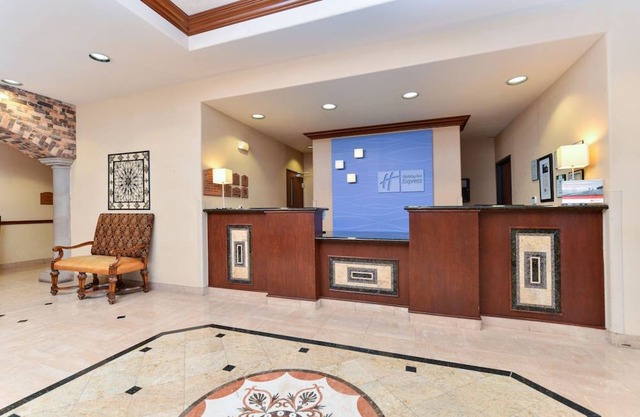 Holiday Inn Express Hotel and Suites Las Cruces, an IHG Hotel