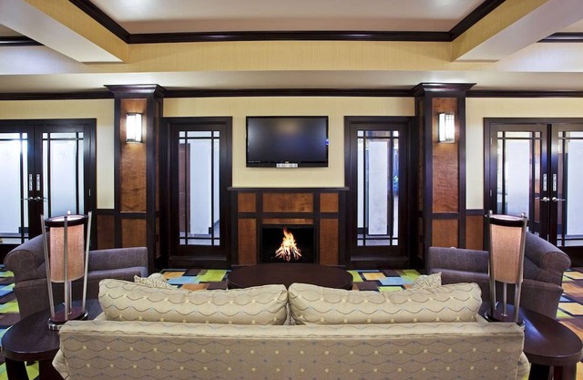 Holiday Inn Express Hotel & Suites Van Wert, an IHG Hotel
