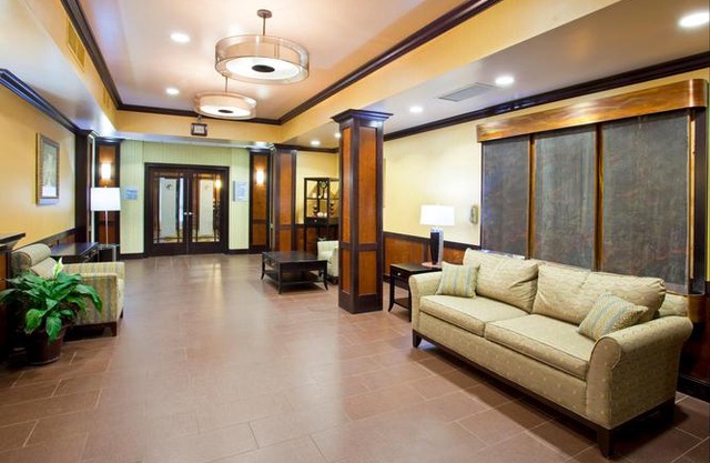 Holiday Inn Express Hotel & Suites Van Wert