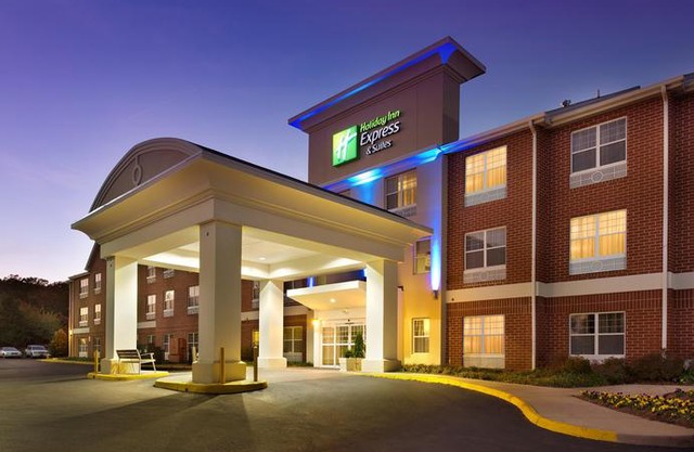 Holiday Inn Express & Suites Manassas