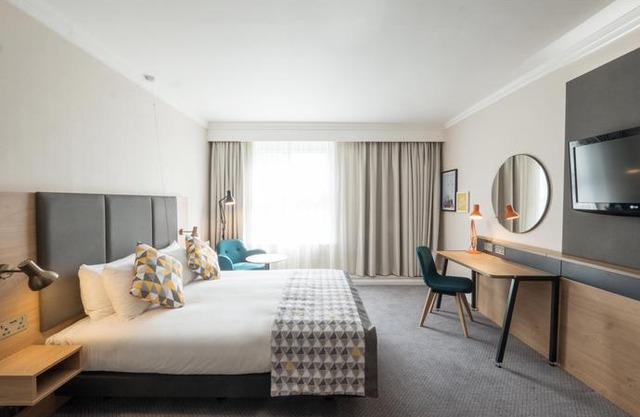 Holiday Inn Farnborough
