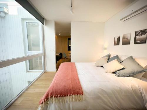 HOM I Moderno Depto con encanto en Barrio Lastarria