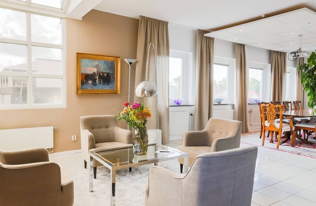 Home Hotel Cardinal – Dinner included