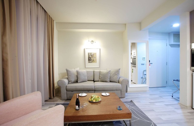Home Stay Home Sisli