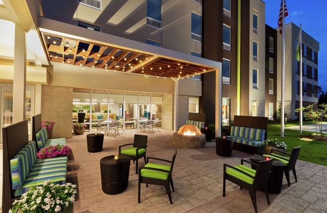 Home2 Suites by Hilton Savannah Airport