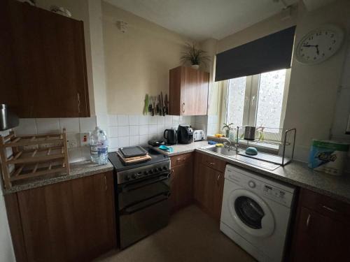 Homely 2BD Flat in the Heart of Bermondsey