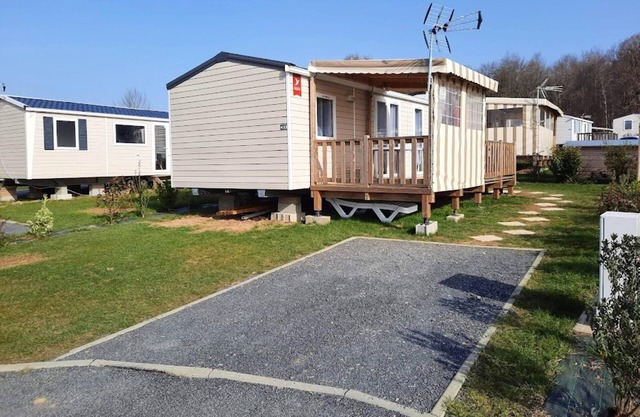 Homerez - Amazing bungalow 10 km away from the beach for 4 ppl. with shared pool