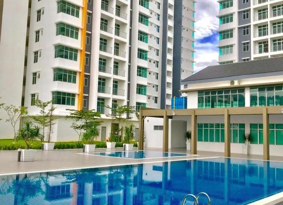 Homestay Epoh Meru Raya F3 with NEtFLIX