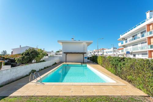 Host Wise - Serene Spacious House - Swimming Pool & Garden