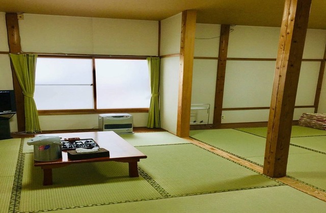 HOTEL ALPHASTAR
