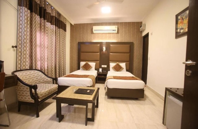 Hotel Amar Inn