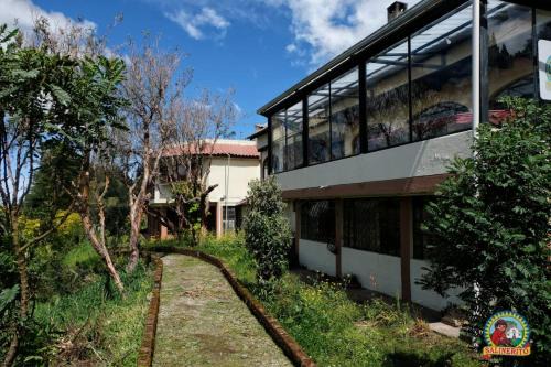 HOTEL EL REFUGIO, Salinerito