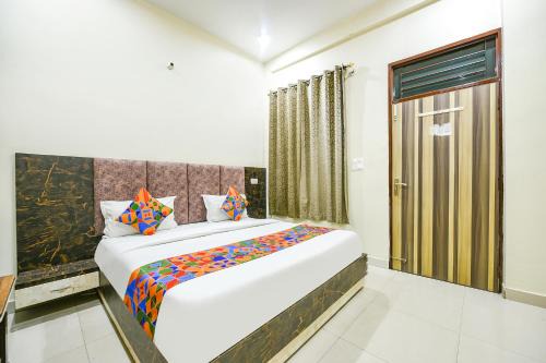 Hotel Galaxy