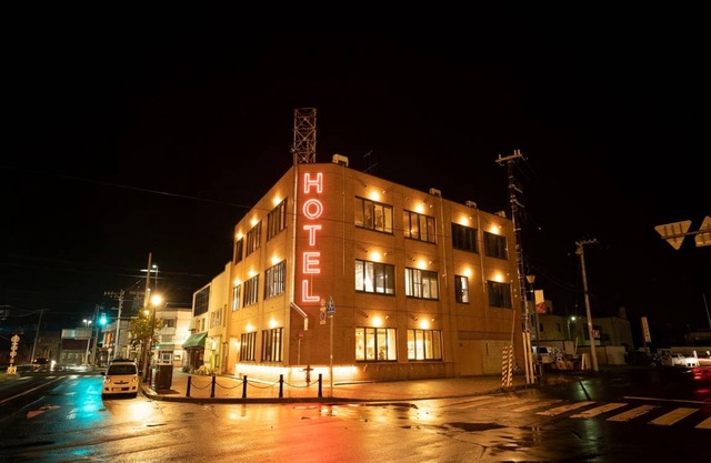 HOTEL LOOP