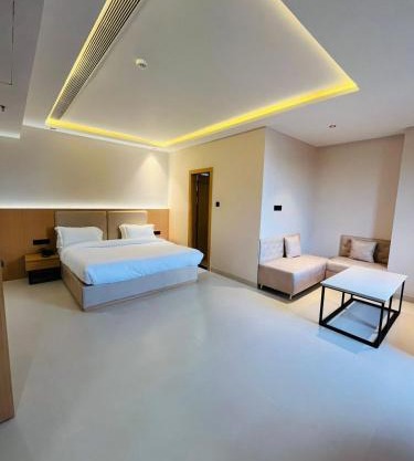 Hotel Nirvana Nest