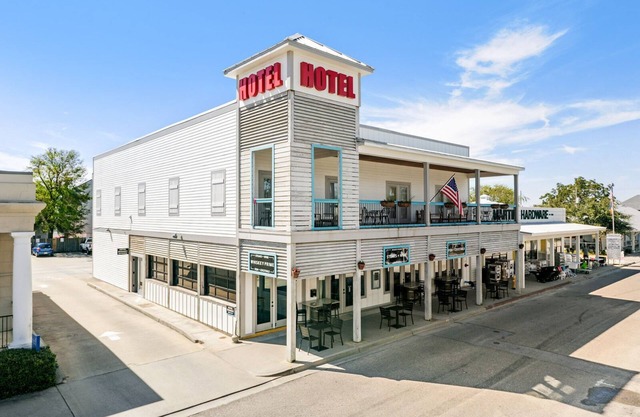 Hotel Whiskey