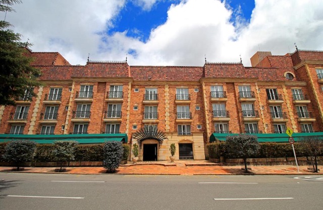 Hotel Windsor House Inn By GEH Suites