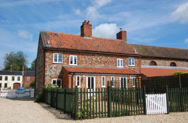 House ∙ 3 bedrooms ∙ 5 guests