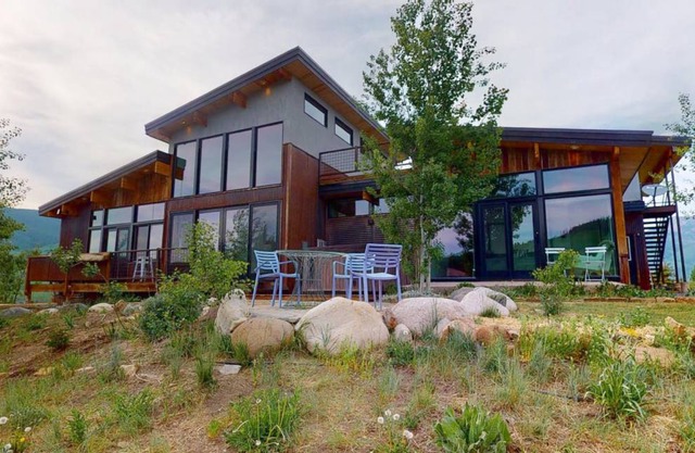 House ∙ 3 bedrooms ∙ 10 guests