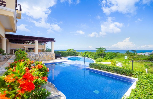 House ∙ 4 bedrooms ∙ 10 guests