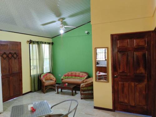 House in Cuajiniquil ,Belen de nosarita